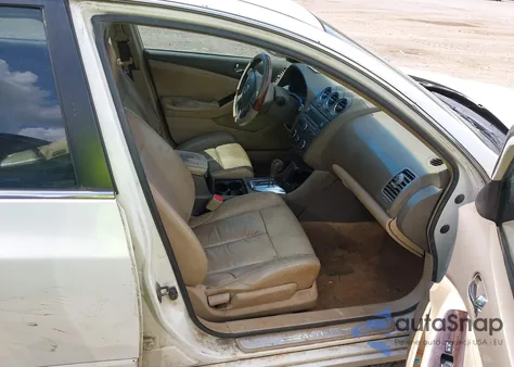 2010 Nissan Altima 2.5 S z USA, uszkodzony, nr VIN 1N4AL2AP5AN502418